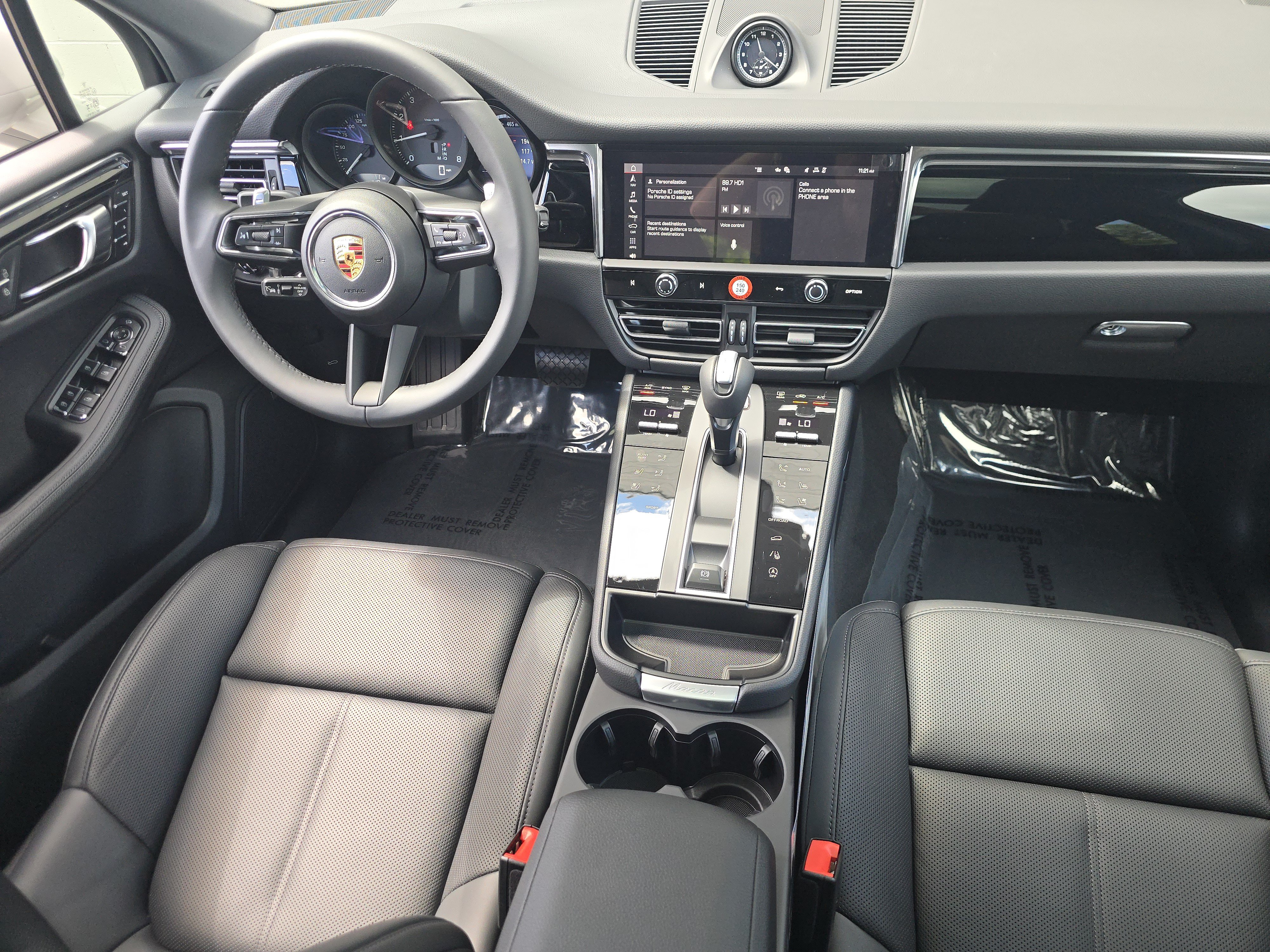 New 2026 Porsche Macan AWD/4WD image 23