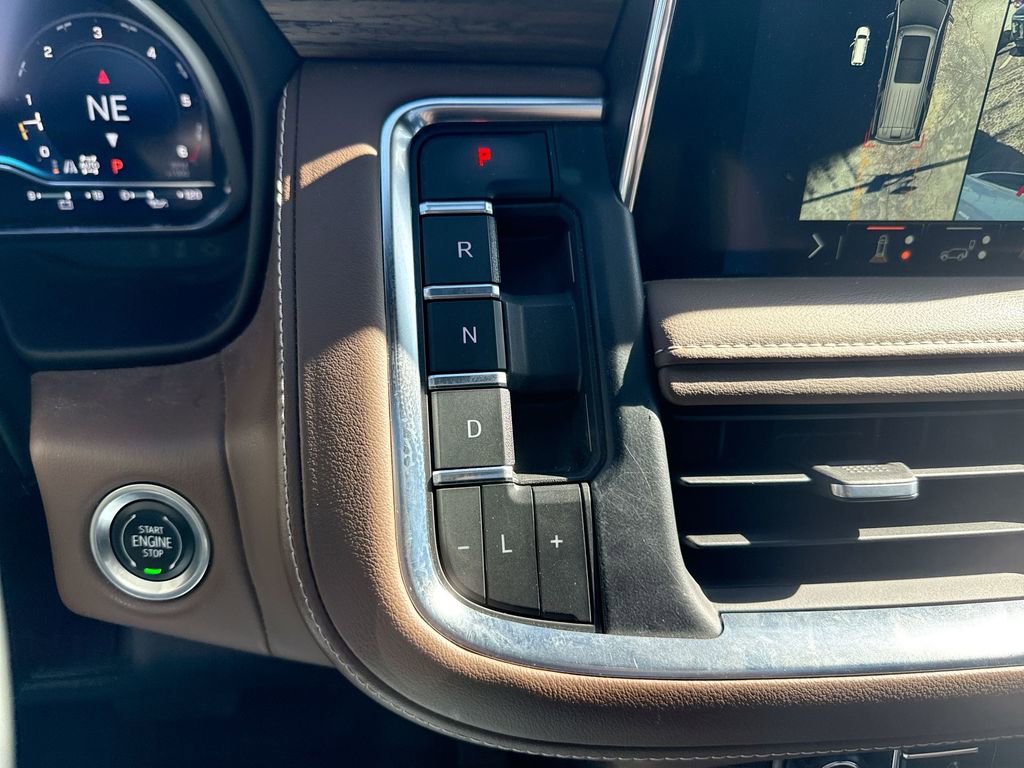 Used 2023 Chevrolet Tahoe High Country image 17