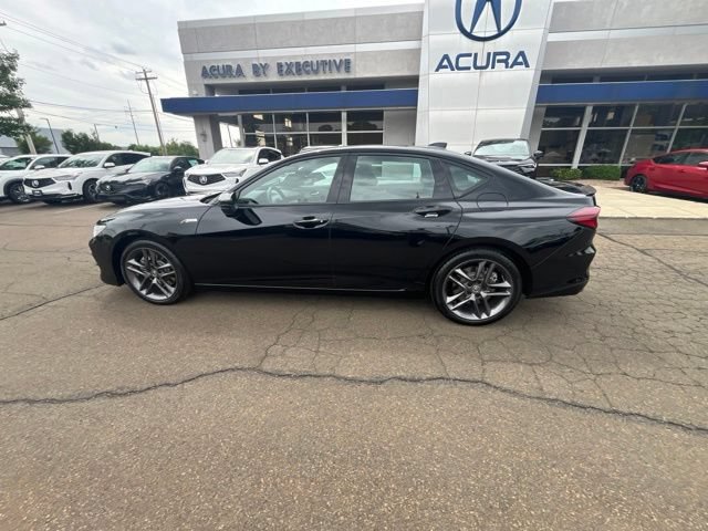 Certified 2025 Acura TLX SH-AWD w/ A-SPEC Pkg image 4