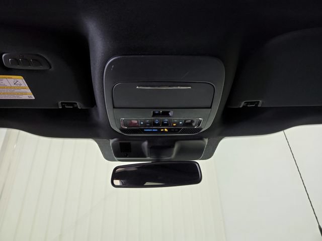 Used 2023 Ford F150 Lariat w/ Equipment Group 502A High AWD/4WD image 21