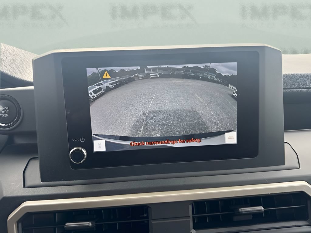 Used 2024 Toyota Tacoma SR RWD image 16