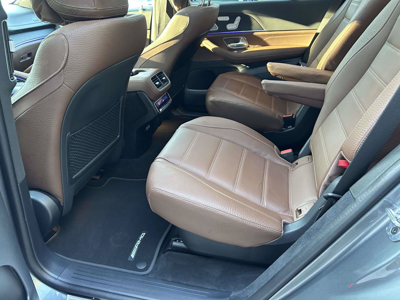Certified 2025 Mercedes-Benz GLS 450 4MATIC w/ AMG Line Exterior image 41
