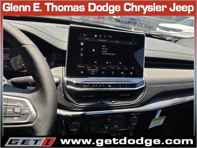 New 2026 Jeep Compass Latitude AWD/4WD image 10