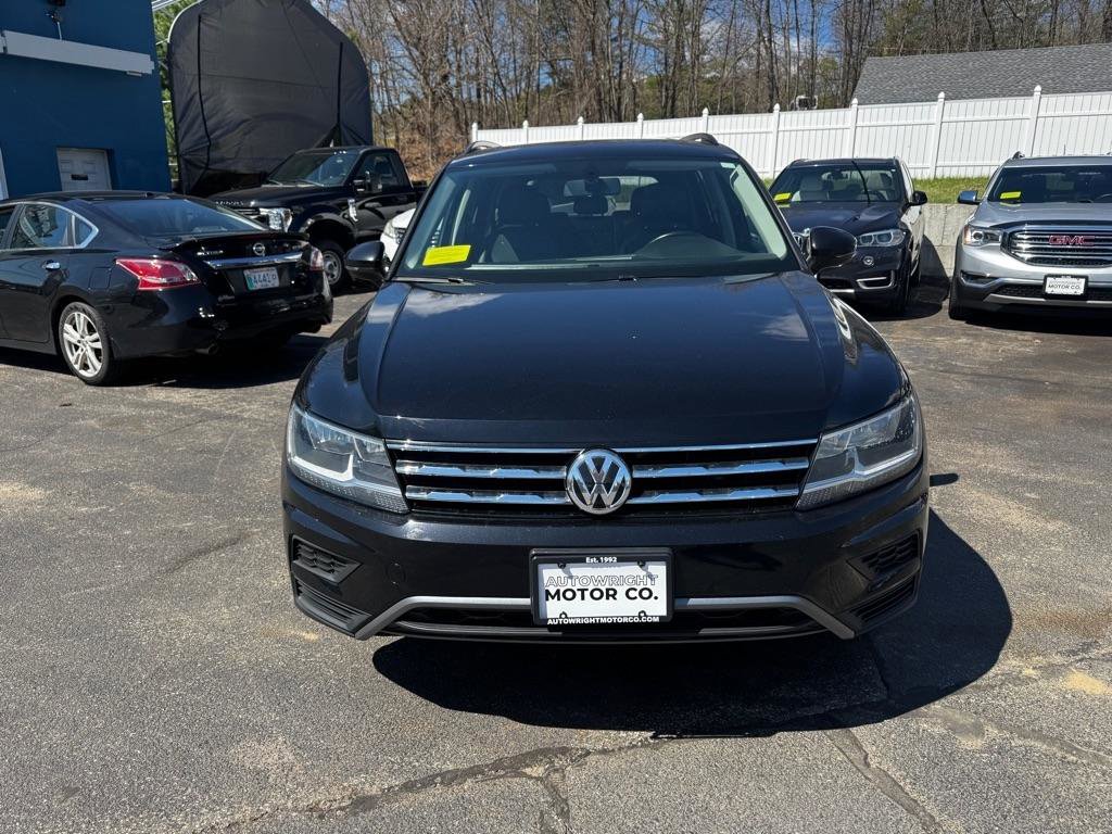 Used 2019 Volkswagen Tiguan SE w/ Panoramic Sunroof Package AWD/4WD image 9