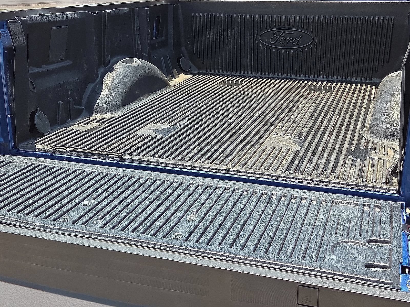 Used 2022 Ford F150 XLT w/ XTR Package AWD/4WD image 18