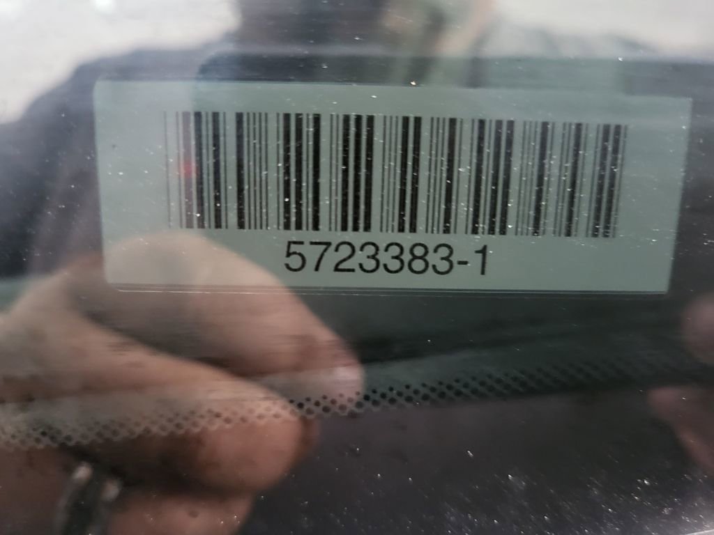Used 2025 Hyundai Santa Fe SEL FWD image 9