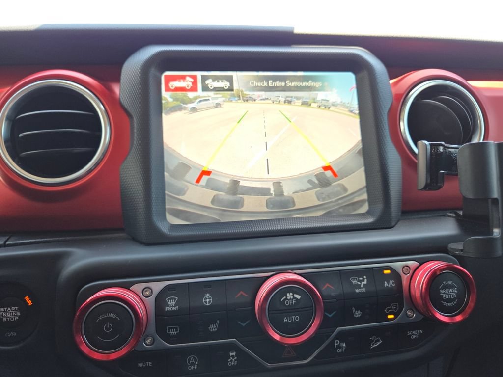 Used 2021 Jeep Wrangler Unlimited Rubicon AWD/4WD image 37