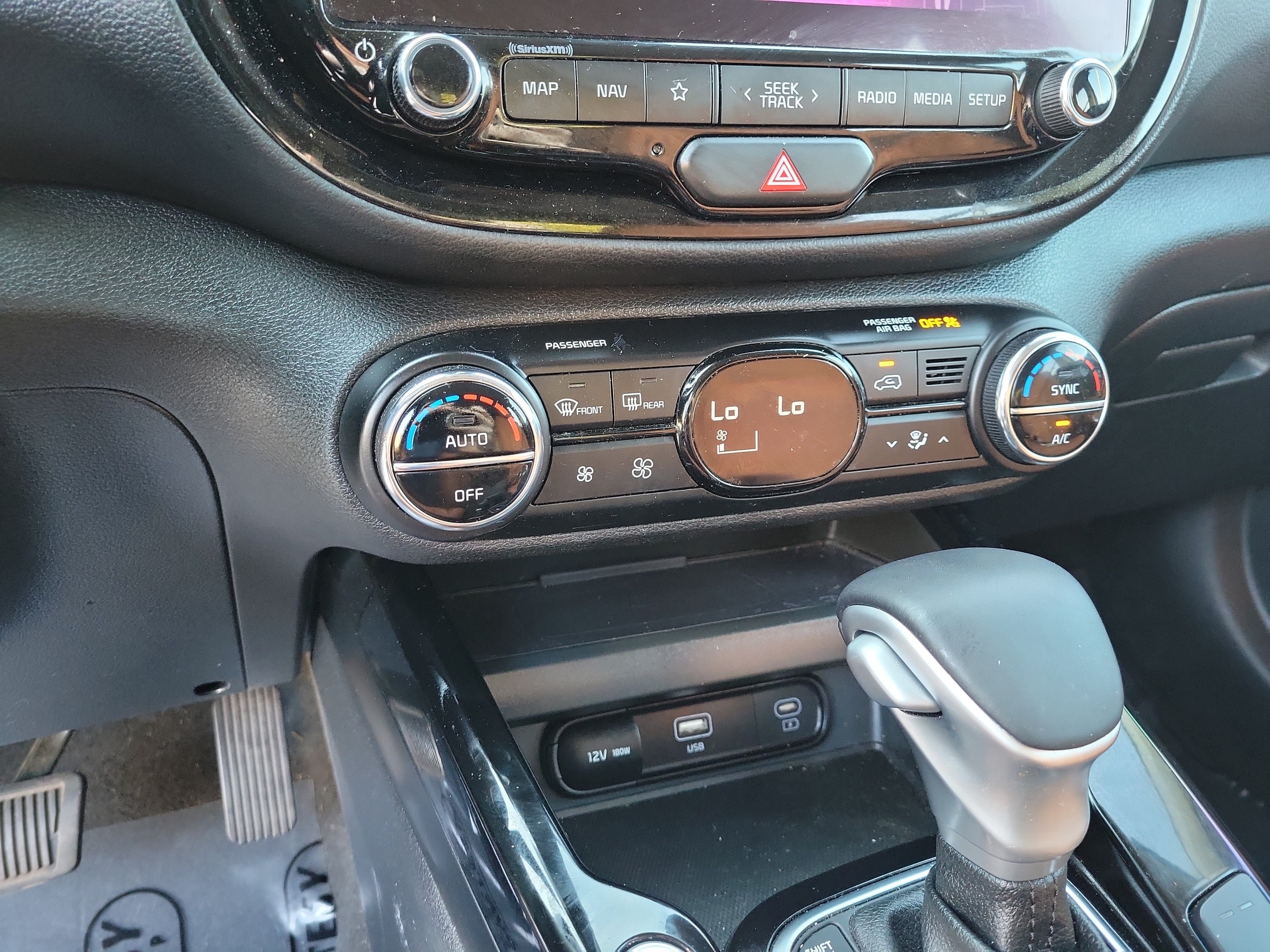 Used 2024 Kia Soul EX w/ Option Group 015 FWD image 19