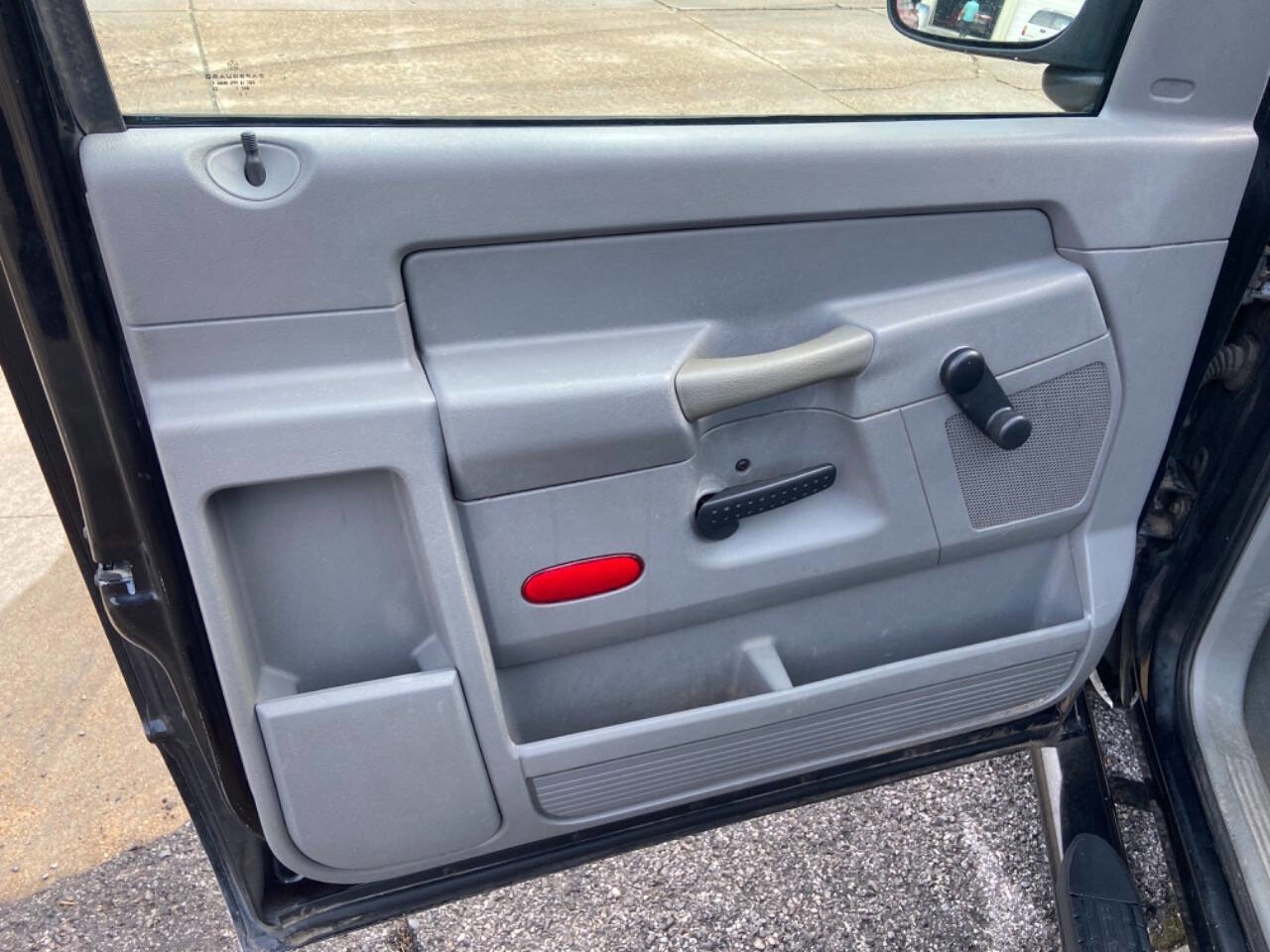 Used 2007 Dodge Ram 1500 Truck ST w/ V6 Value Group image 8