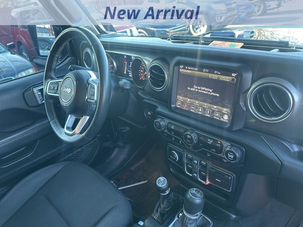 Used 2019 Jeep Wrangler Unlimited Sahara w/ Uconnect 4C Nav & Sound Group image 7
