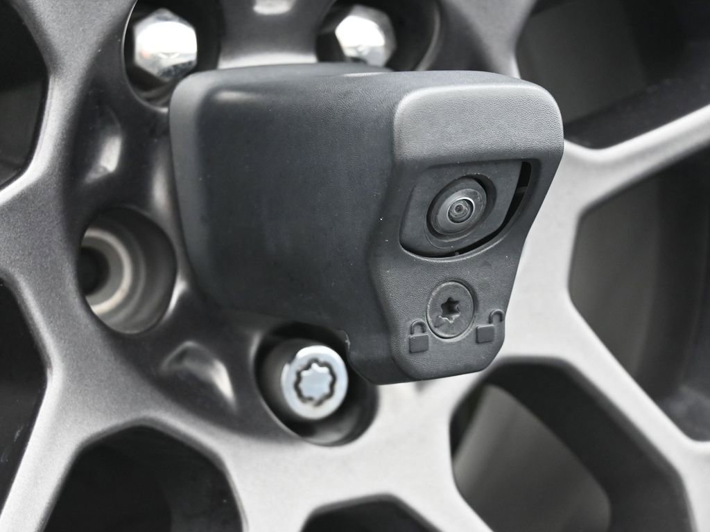 Used 2022 Jeep Wrangler Unlimited Sport image 38