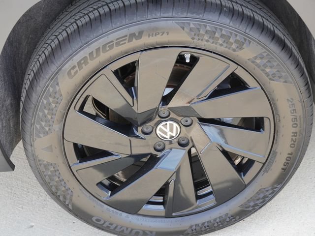 Used 2026 Volkswagen Atlas SE FWD image 11