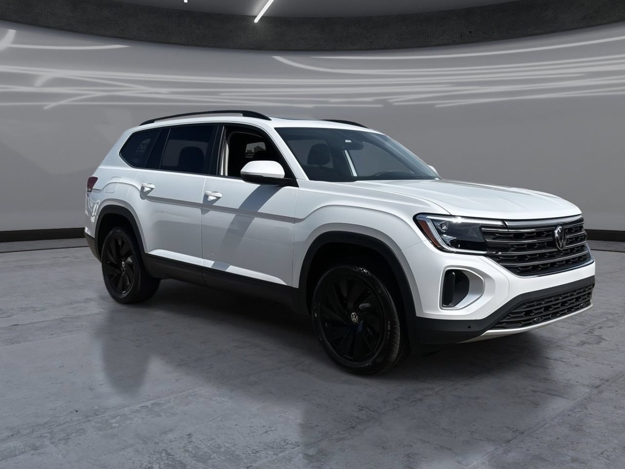 New 2026 Volkswagen Atlas SE FWD image 2