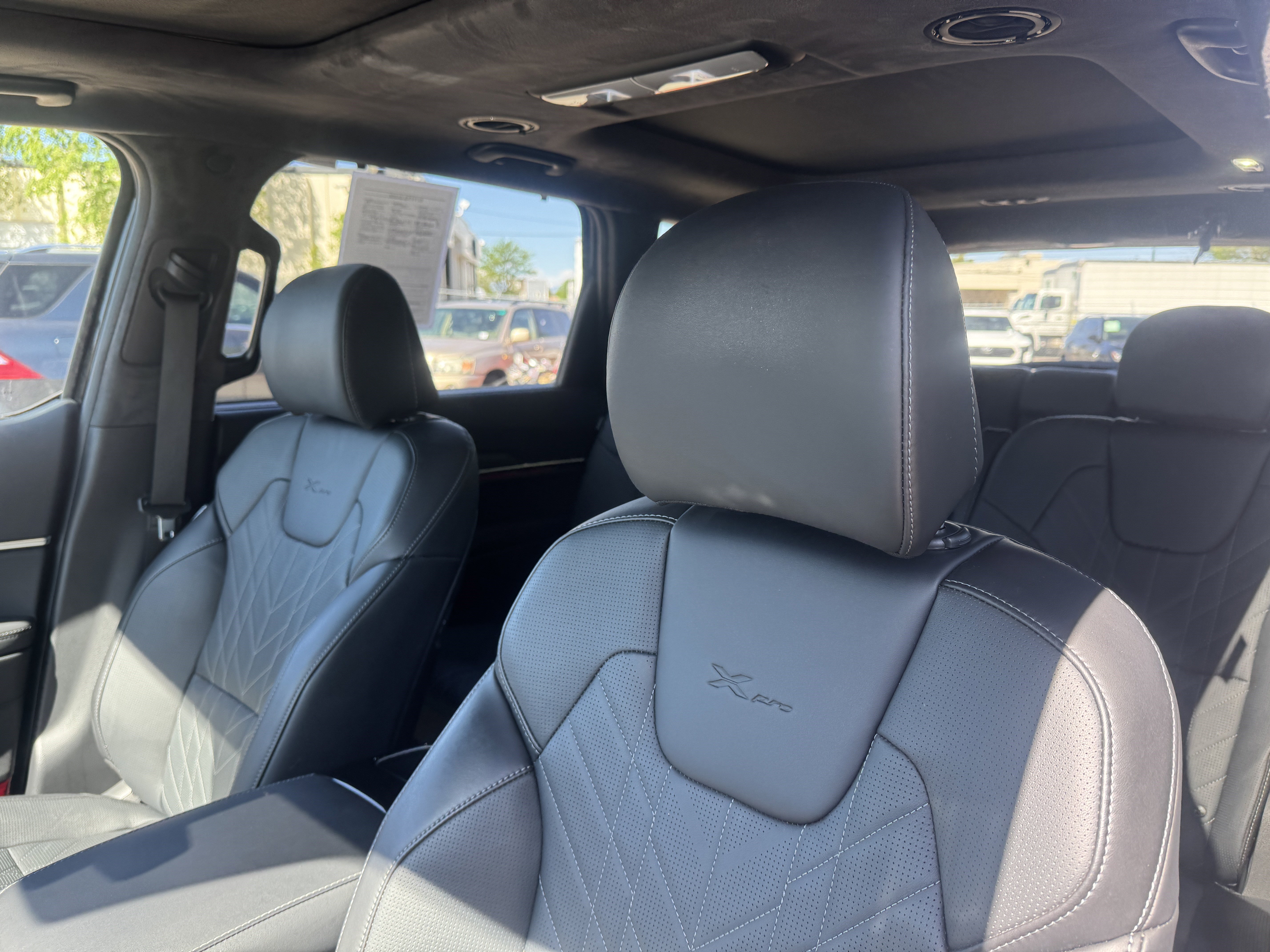 Used 2025 Kia Telluride SX Prestige X-Pro AWD/4WD image 14