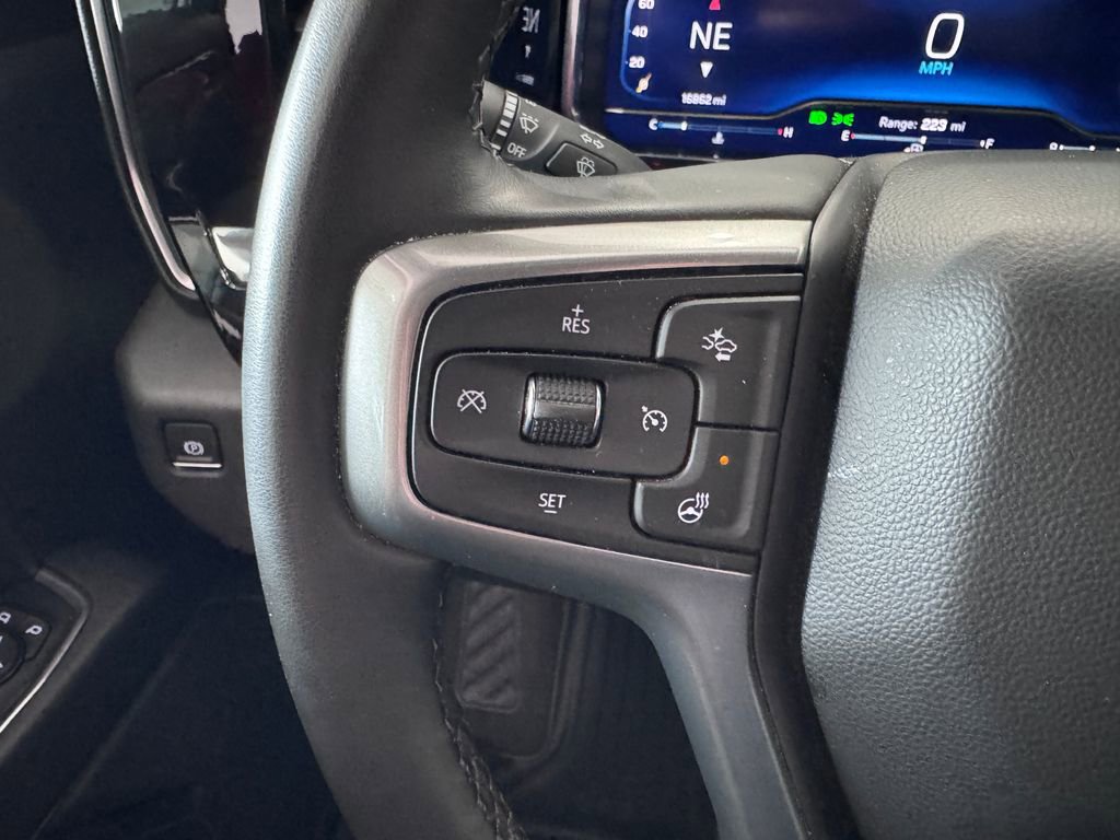 Used 2024 Chevrolet Silverado 1500 LT AWD/4WD image 15