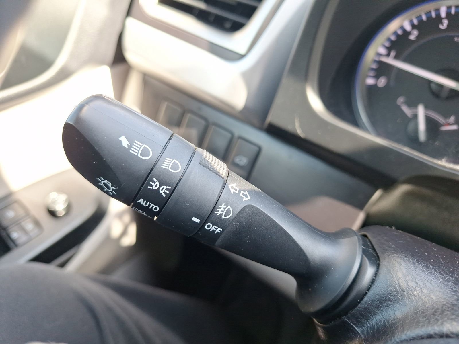 Used 2016 Toyota Highlander XLE FWD image 22