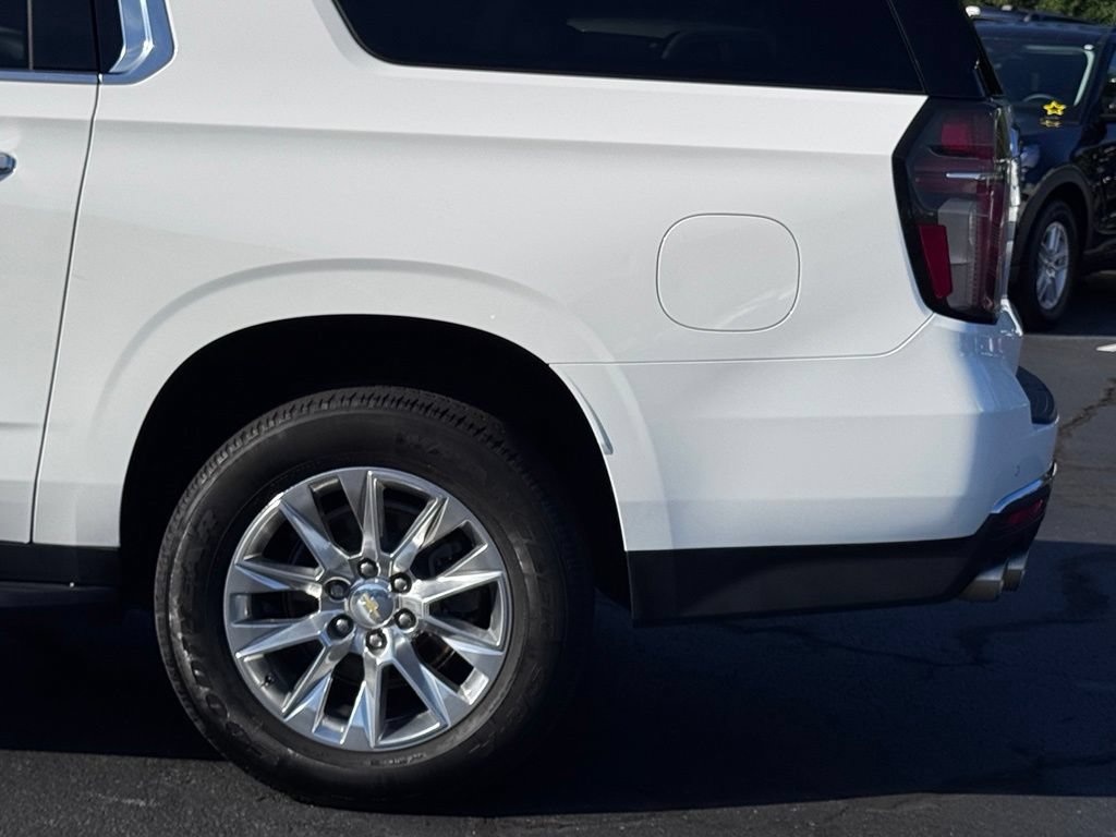 Used 2021 Chevrolet Suburban Premier AWD/4WD image 43