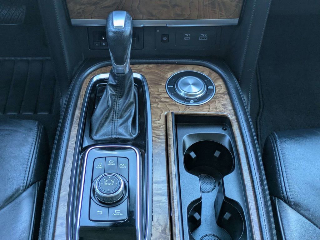 Used 2021 Nissan Armada SL w/ Captain's Chairs Package RWD image 17