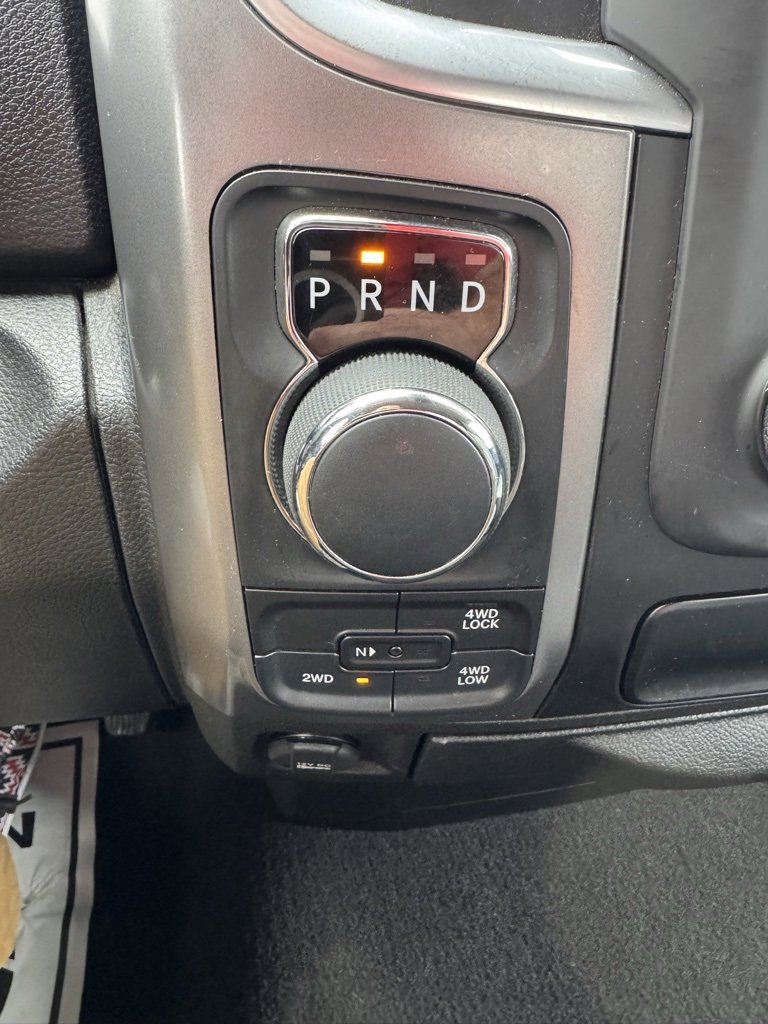 Used 2024 RAM 1500 Classic SLT image 24