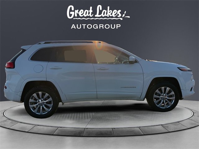 Used 2016 Jeep Cherokee Overland w/ Technology Group image 6