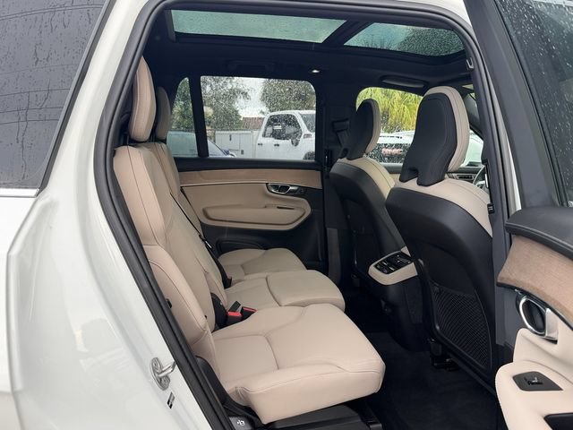 Certified 2026 Volvo XC90 B6 Plus w/ Protection Package Premier AWD/4WD image 20