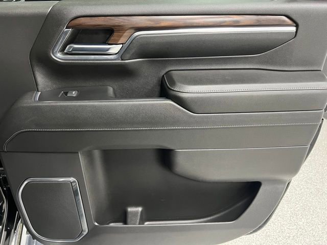 Used 2024 GMC Sierra 3500 SLT w/ SLT Convenience Package image 49