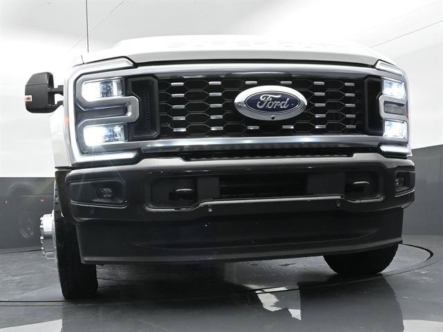 Used 2025 Ford F450 King Ranch w/ FX4 Off-Road Package AWD/4WD image 37