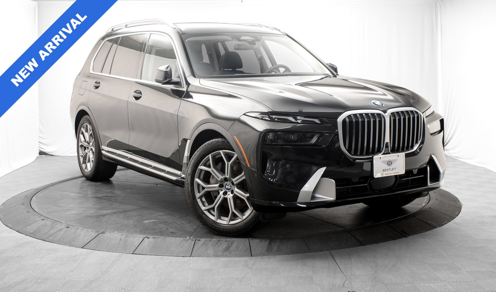 Used 2026 BMW X7 xDrive40i w/ Premium Package AWD/4WD image 1