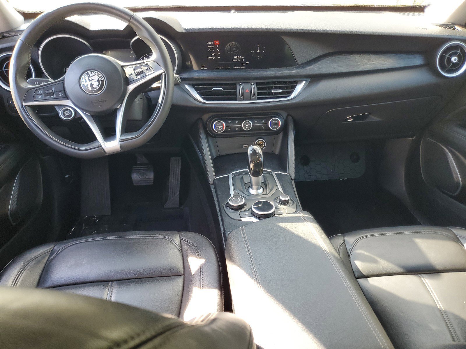 Used 2019 Alfa Romeo Stelvio AWD image 15