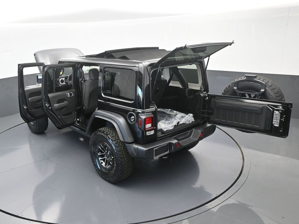 Used 2025 Jeep Wrangler Willys AWD/4WD image 63