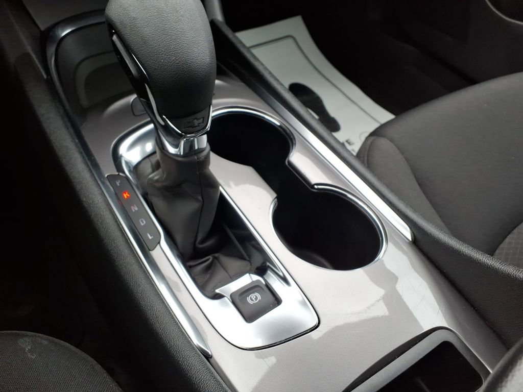 Used 2025 Chevrolet Malibu LT image 20