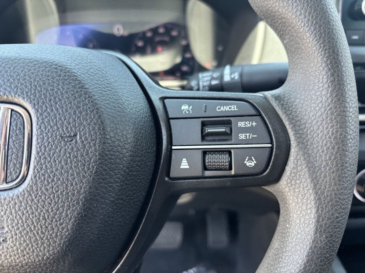 Certified 2023 Honda Accord EX image 28