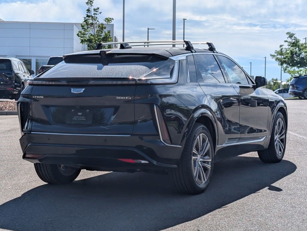 Certified 2024 Cadillac Lyriq Luxury AWD/4WD image 5