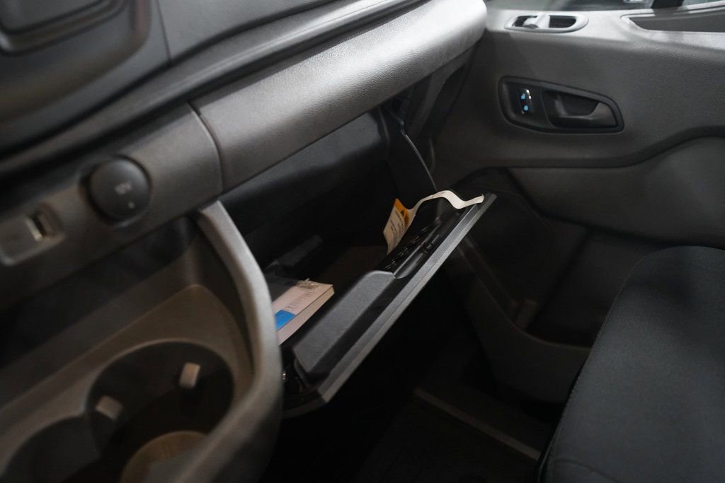 Used 2024 Ford Transit 250 Low Roof AWD w/ Exterior Upgrade Package image 29