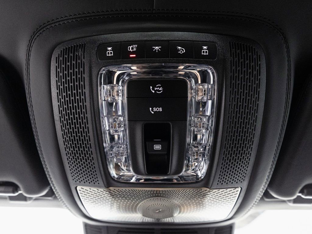 Used 2024 Mercedes-Benz Maybach GLS 600 4MATIC image 25