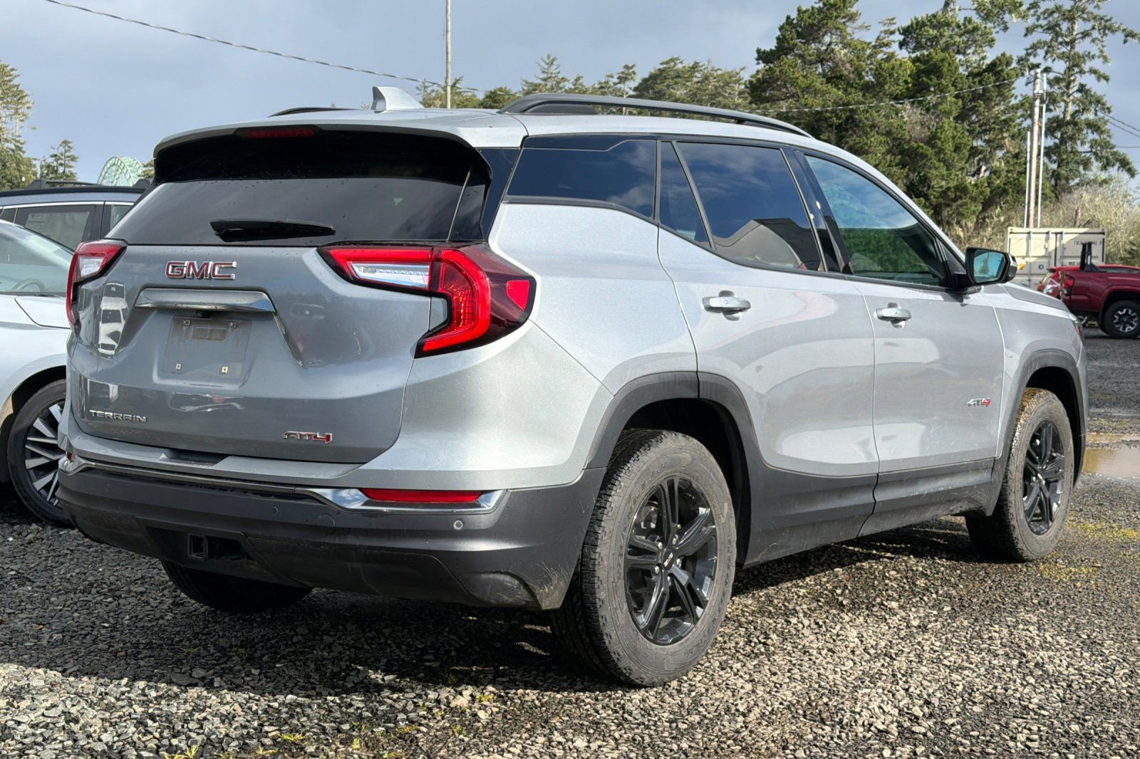Used 2024 GMC Terrain AT4 w/ Infotainment Package II image 5