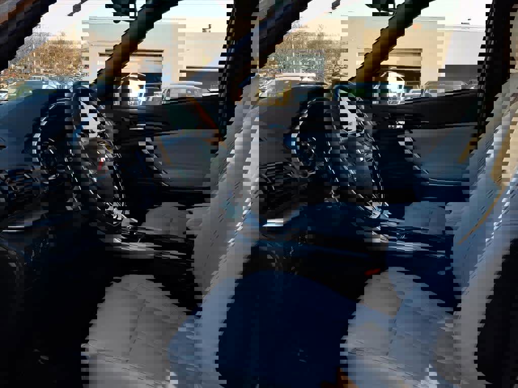 Used 2024 Mitsubishi Eclipse Cross SEL image 13