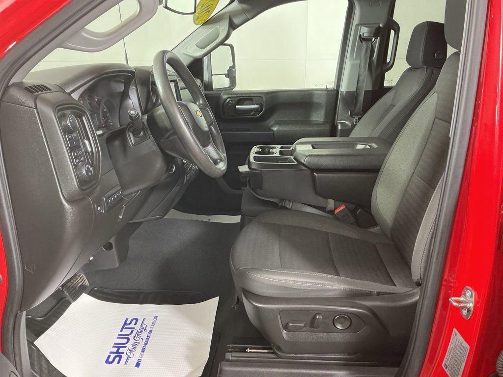 Used 2024 Chevrolet Silverado 2500 Custom w/ Custom Value Package image 12