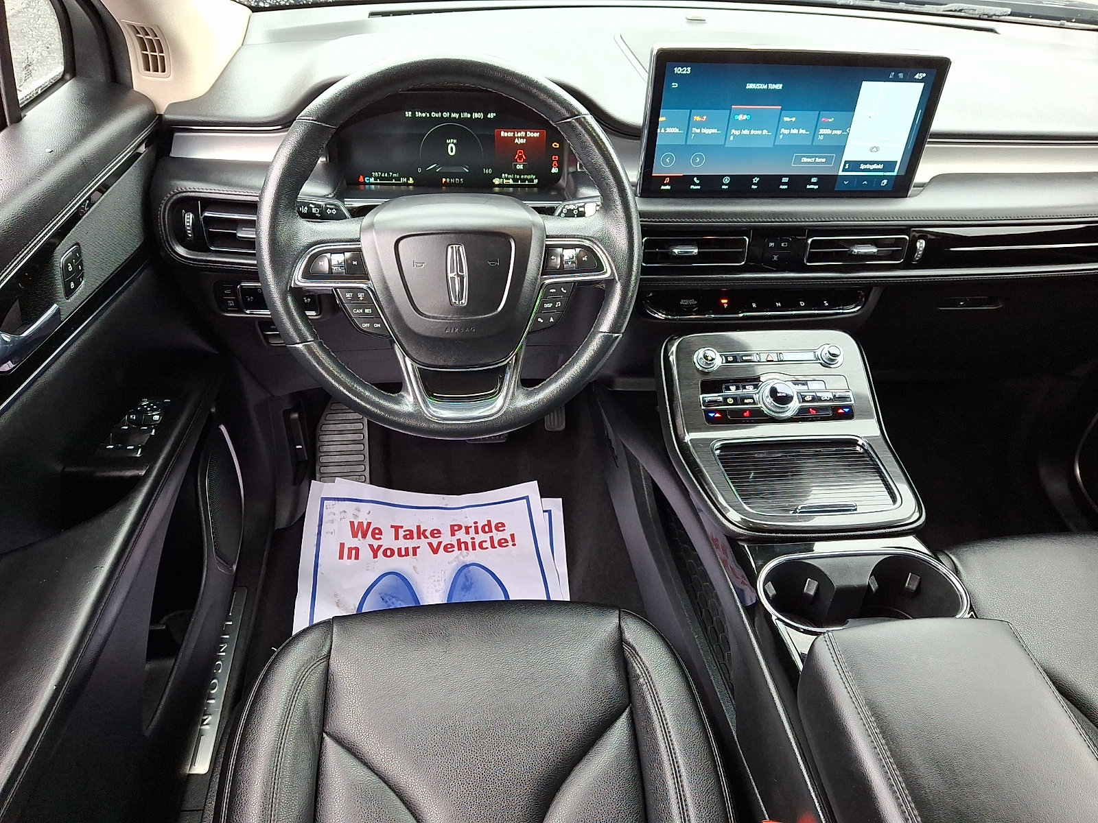 Used 2023 Lincoln Nautilus AWD w/ Premium Package image 12