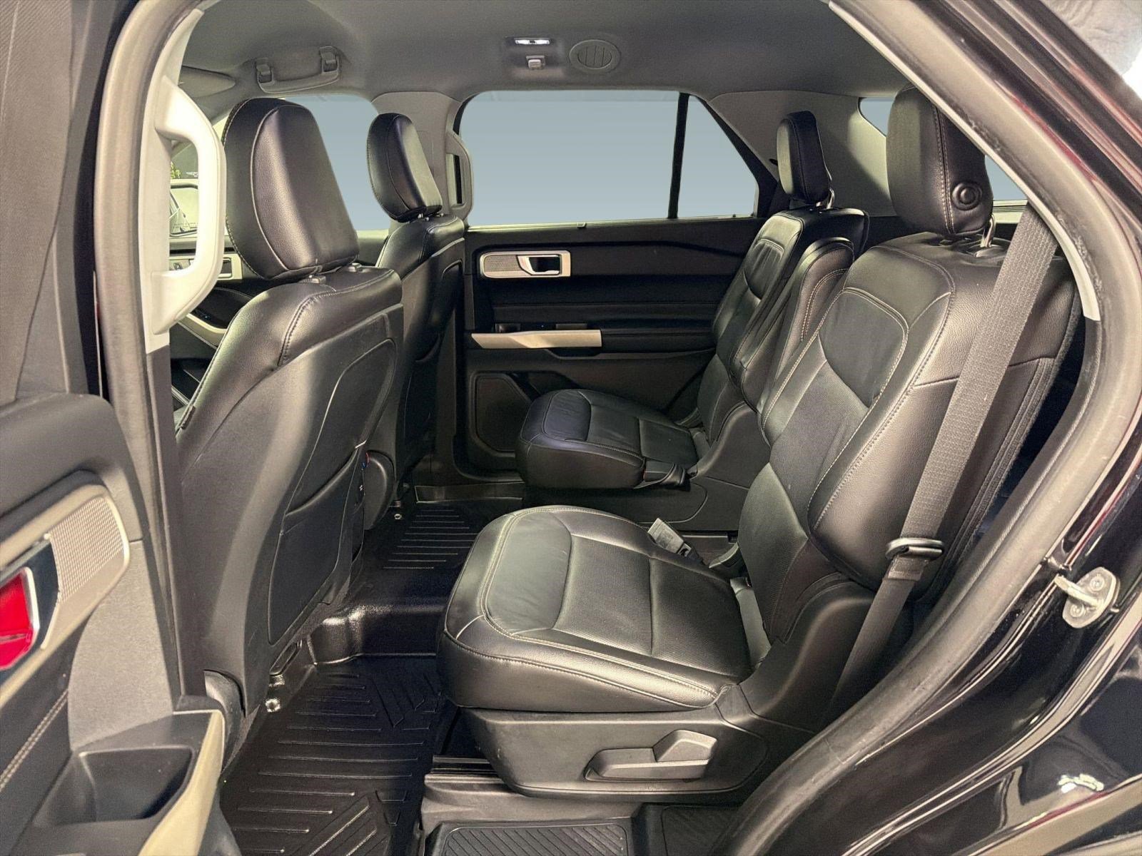 Used 2020 Ford Explorer Limited RWD image 14