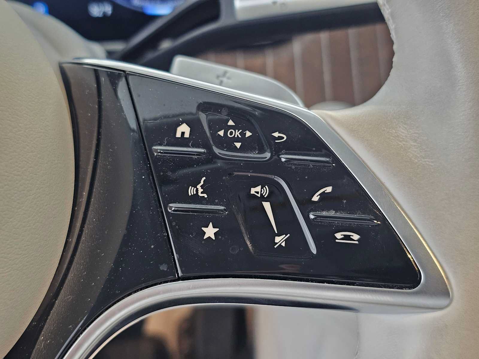 Used 2023 Mercedes-Benz EQS 450+ Sedan image 31
