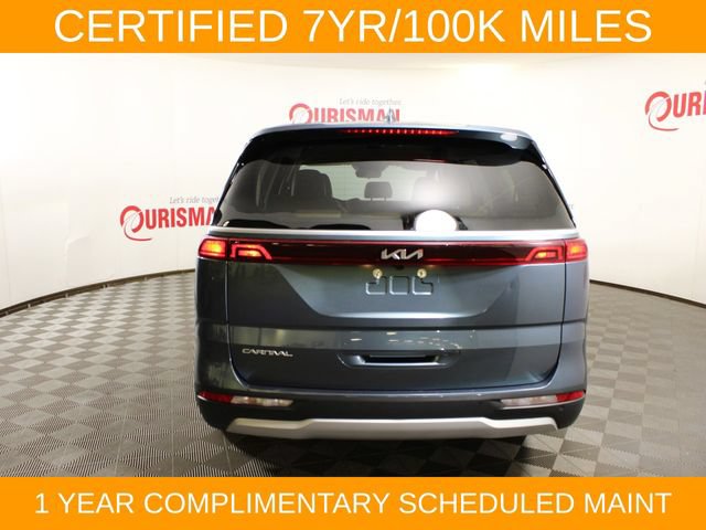 Used 2024 Kia Carnival EX FWD image 6