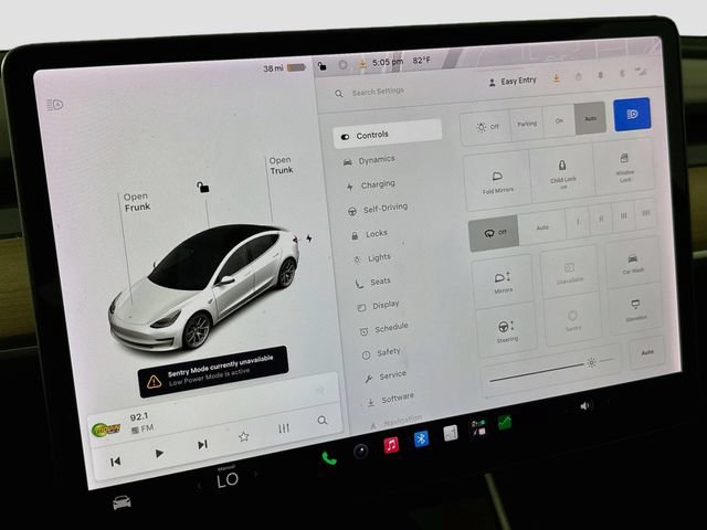 Used 2019 Tesla Model 3 Mid Range RWD image 15