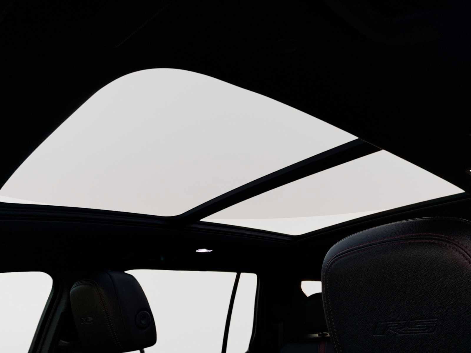 Certified 2024 Chevrolet Traverse RS w/ LPO, Floor Liner Package image 19