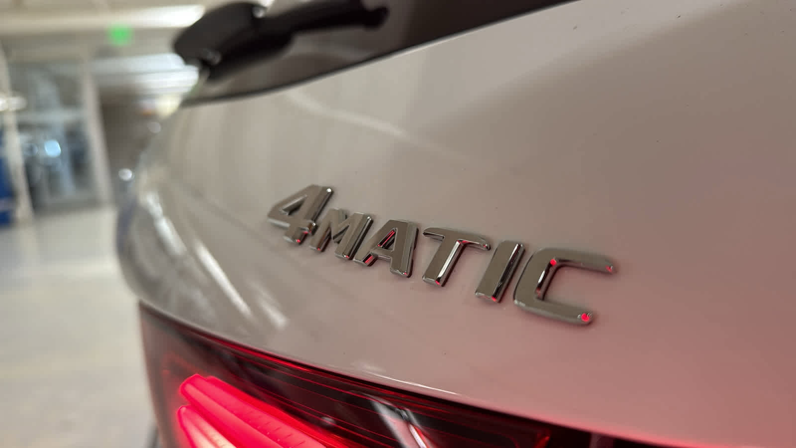 Used 2025 Mercedes-Benz GLA 250 4MATIC image 8