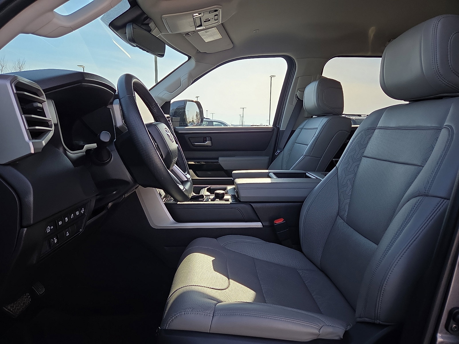 Used 2024 Toyota Tundra Limited image 15