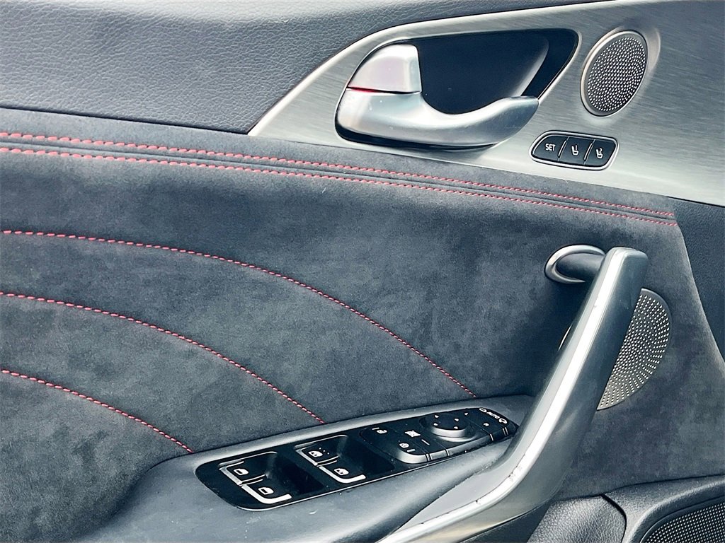 Used 2023 Kia Stinger GT2 image 18