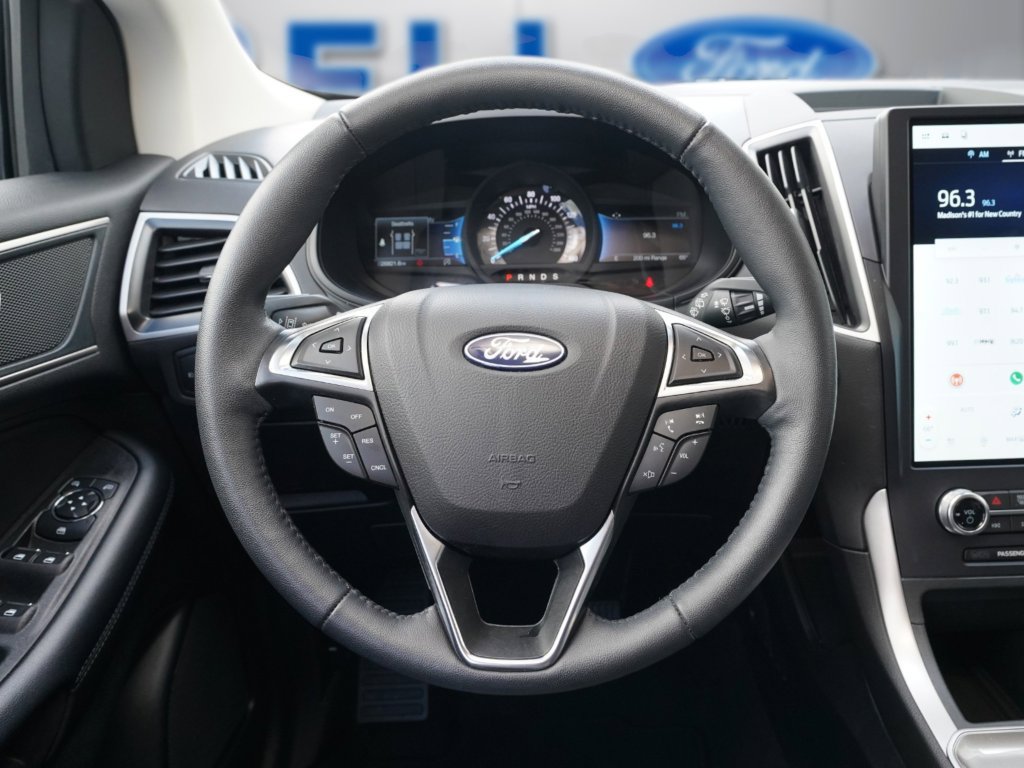 Certified 2024 Ford Edge SEL w/ Convenience Package AWD/4WD image 23