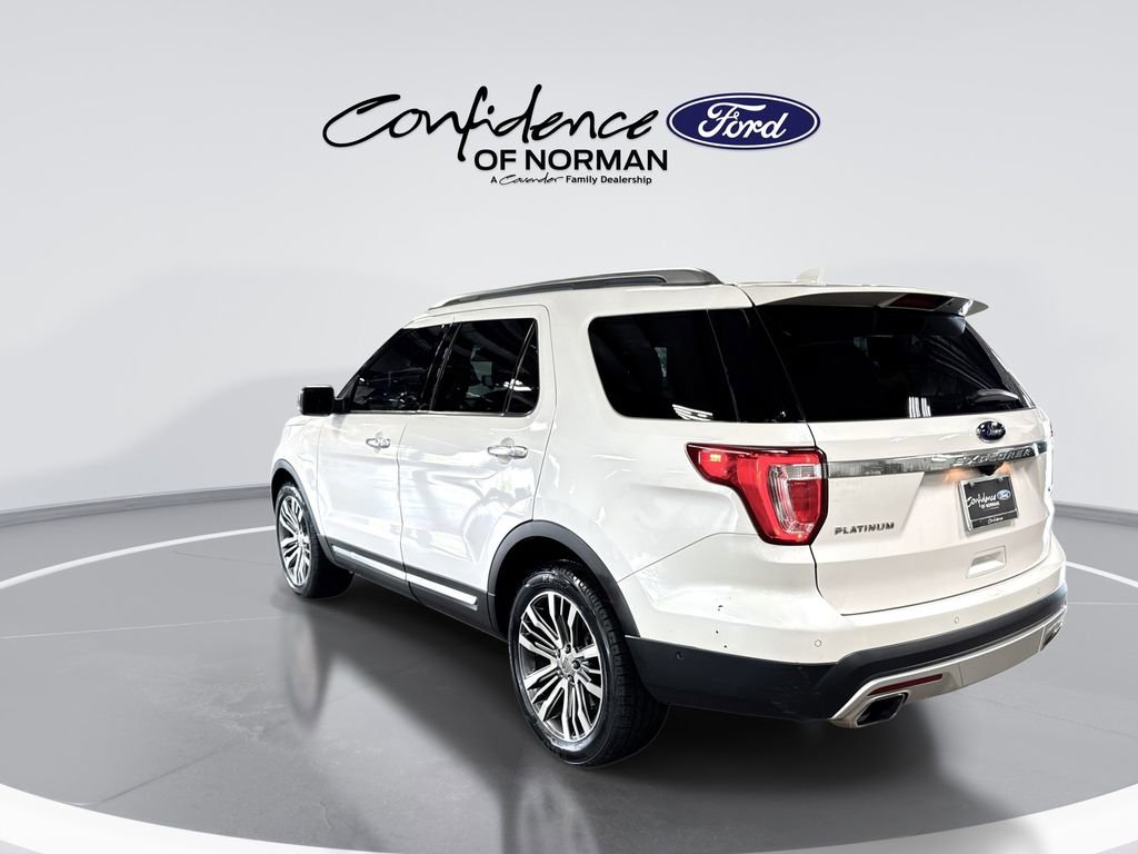 Used 2017 Ford Explorer Platinum AWD/4WD image 6
