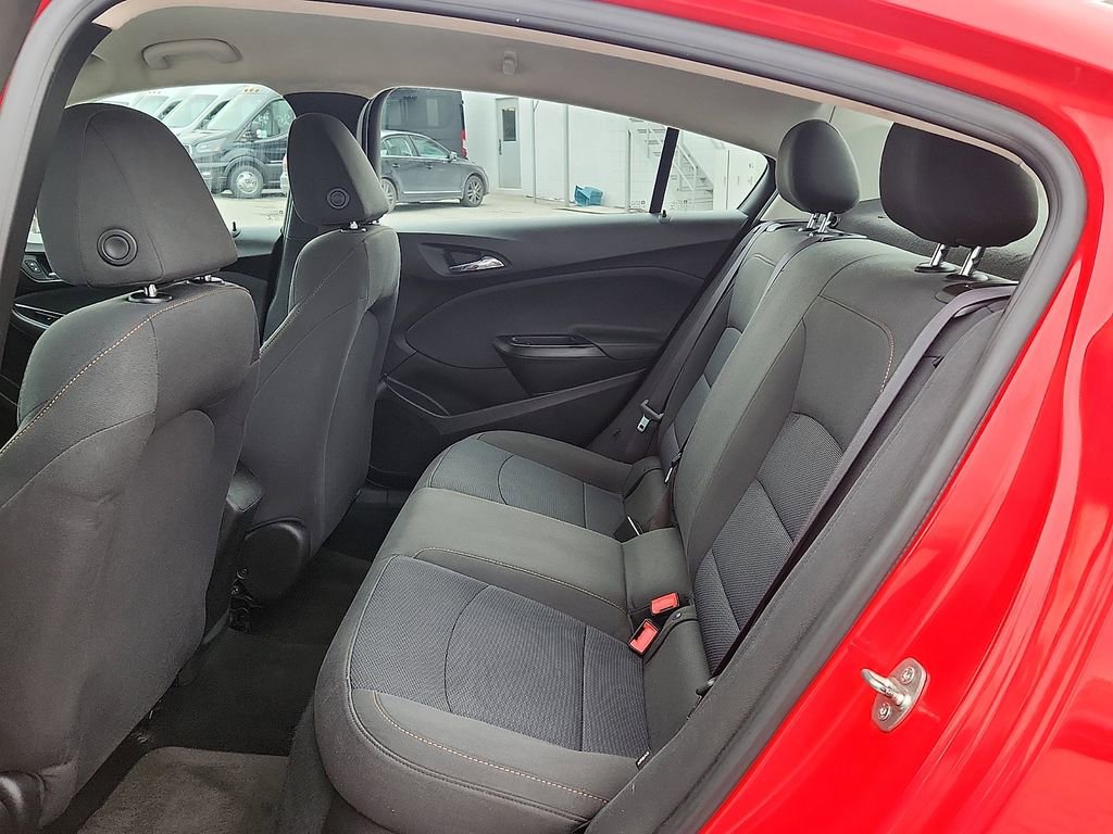 Used 2016 Chevrolet Cruze LS image 6